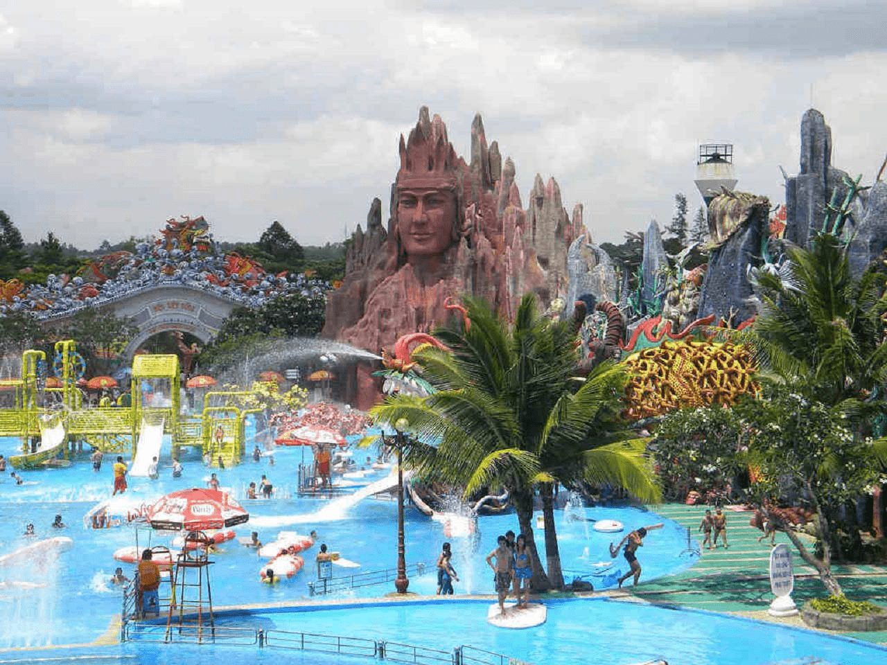 Công viên nước Đầm Sen - Đại dương trò chơi ở Sài Gòn 2023